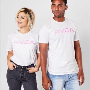 Buckle RVCA Breast Cancer T-Shirt. Medium.